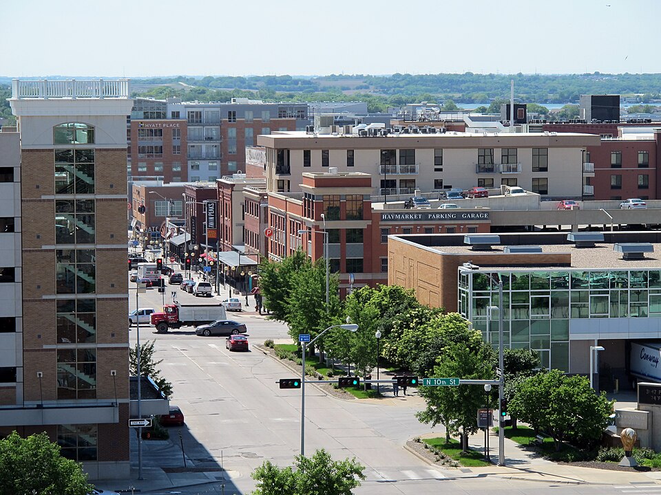 Lincoln — local market for online stores