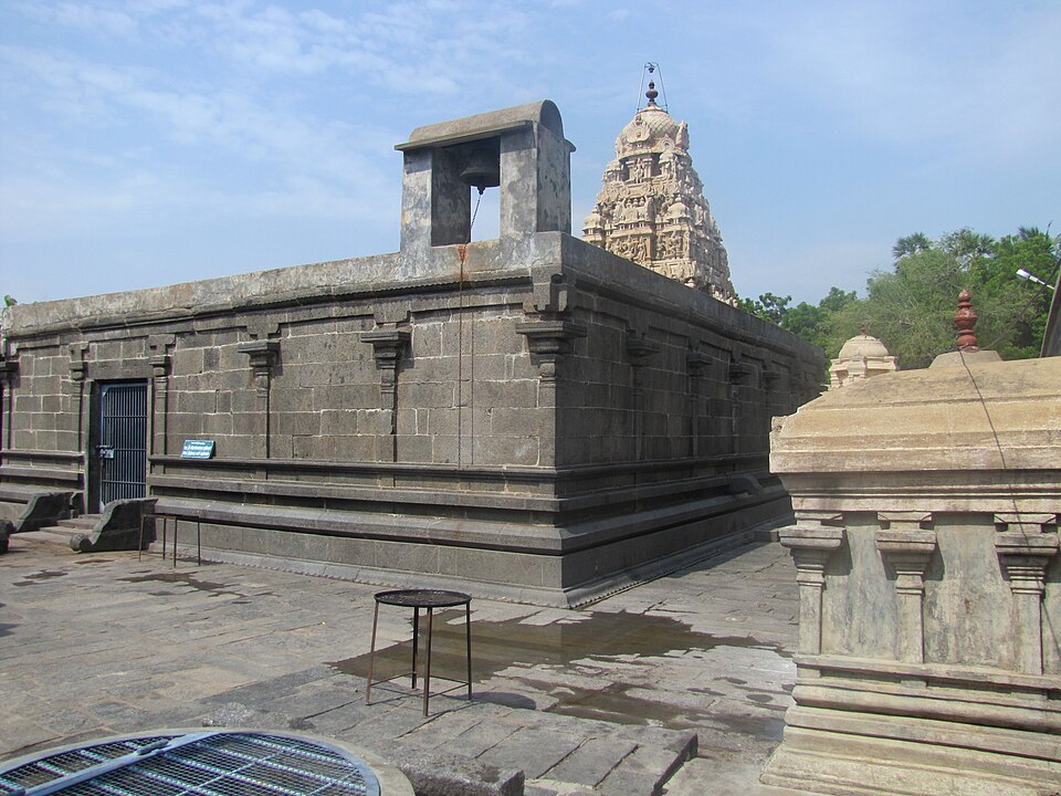 Puducherry — service booking platforms for local businesses