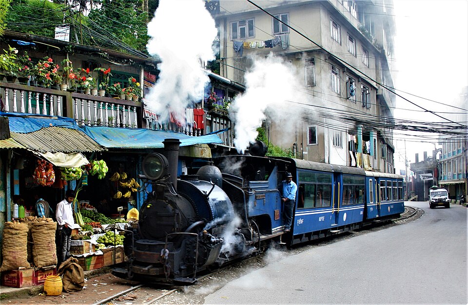 Darjeeling — local market for online stores