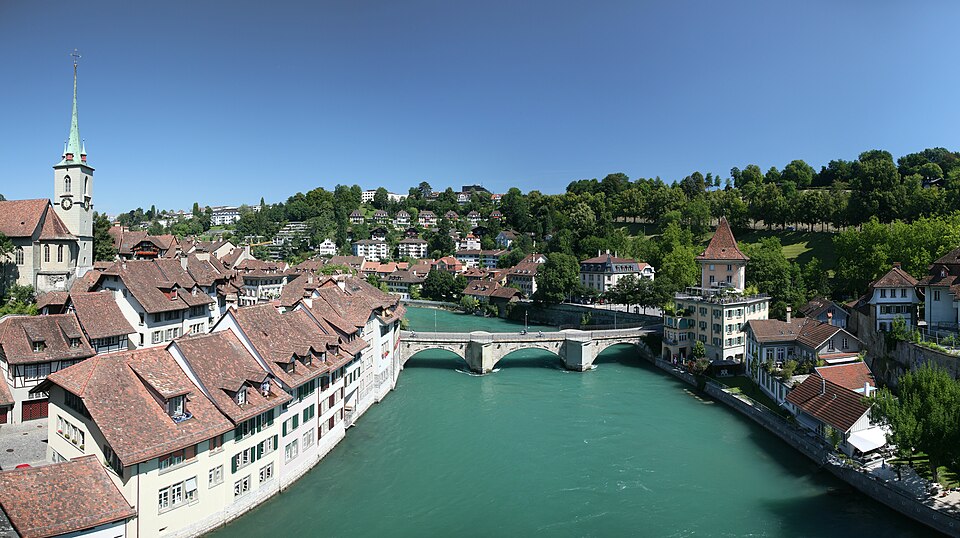 Bern — local market for manufacturer and distributor portals