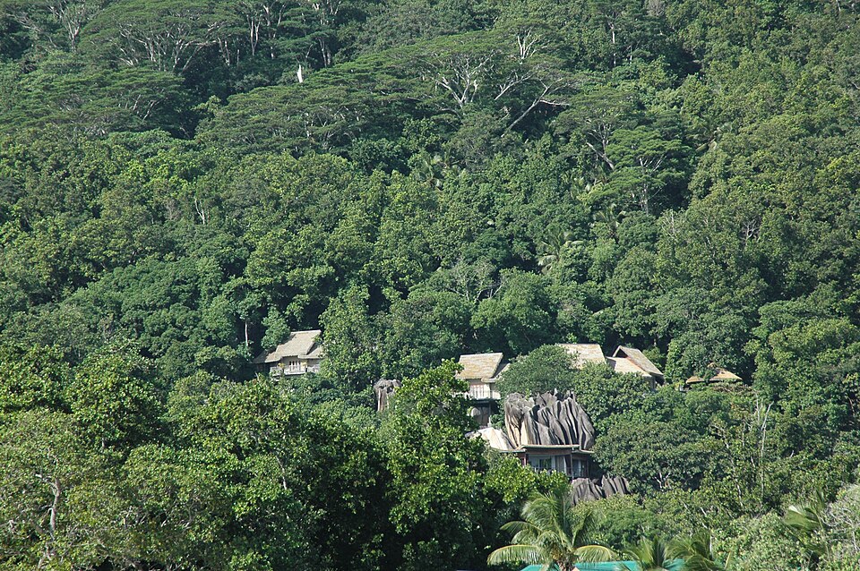 Seychelles — manufacturer and distributor portals for local businesses