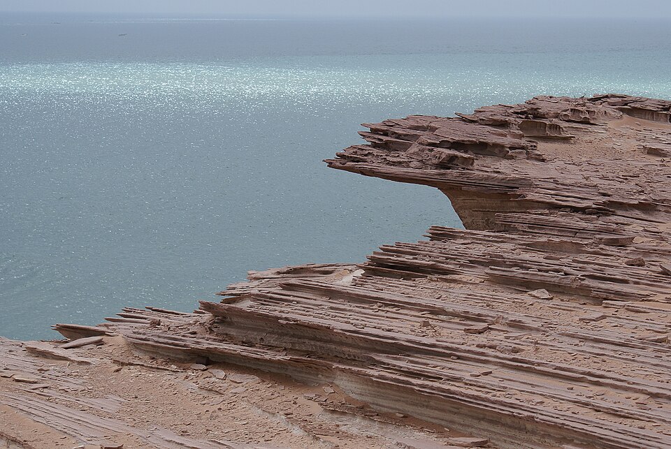 Nouadhibou — local market for B2B and wholesale portals