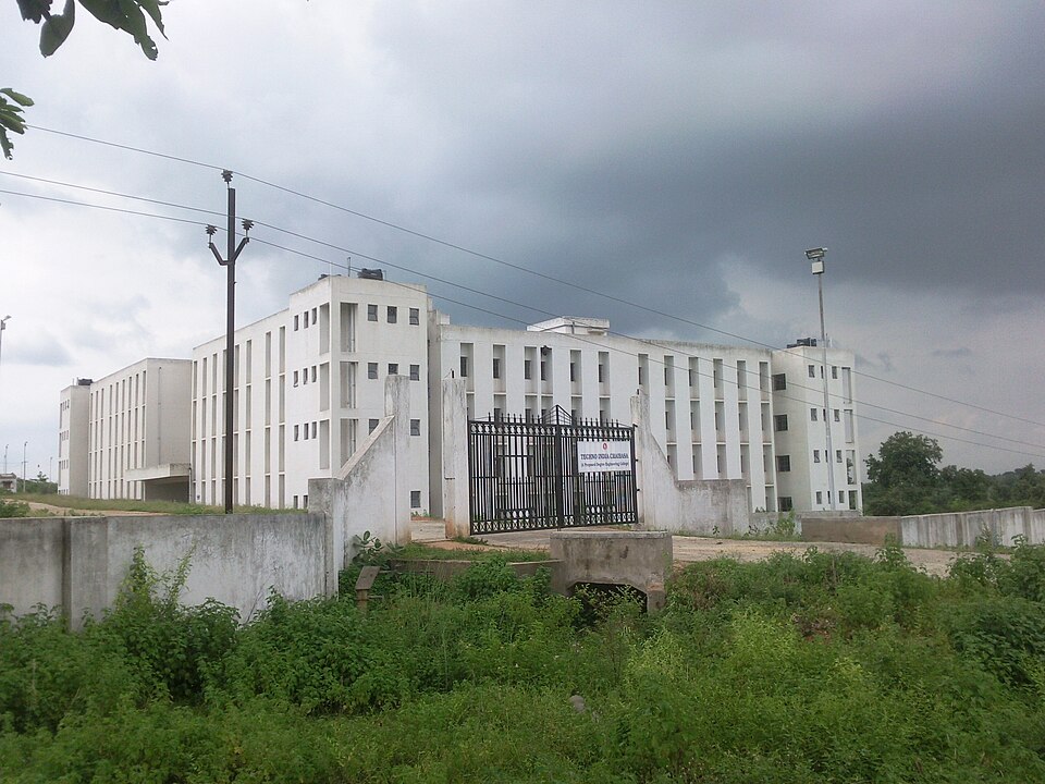 Chaibasa — local market for online stores