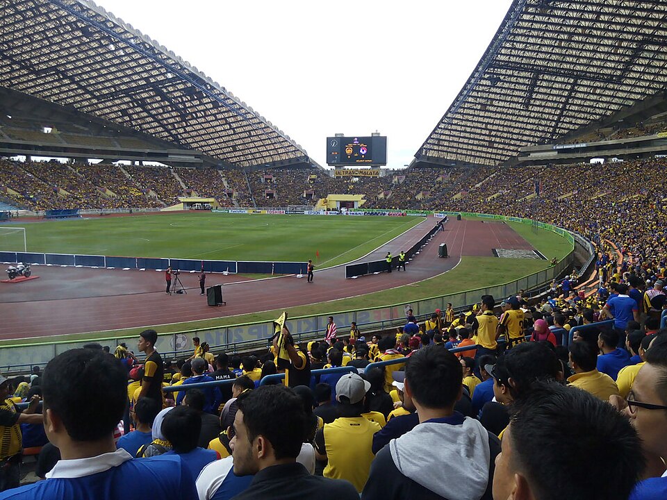 Shah Alam — local market for mobile commerce apps