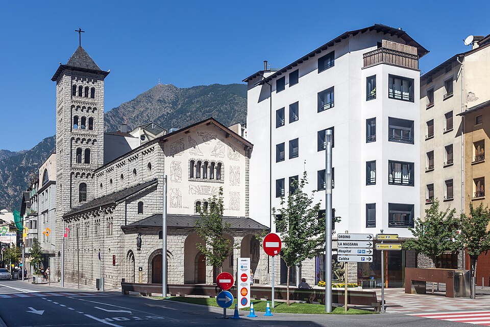 Escaldes-Engordany — multi-vendor marketplaces for local businesses