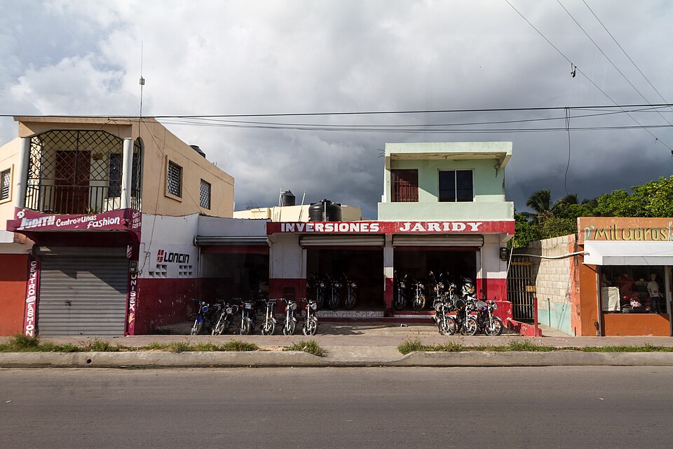 Dominican Republic — international and multi-region stores for local businesses