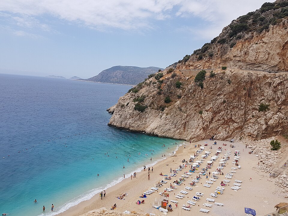 Antalya — multi-vendor marketplaces for local businesses