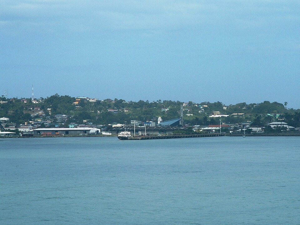 Puerto Limón — local market for custom e-commerce platforms