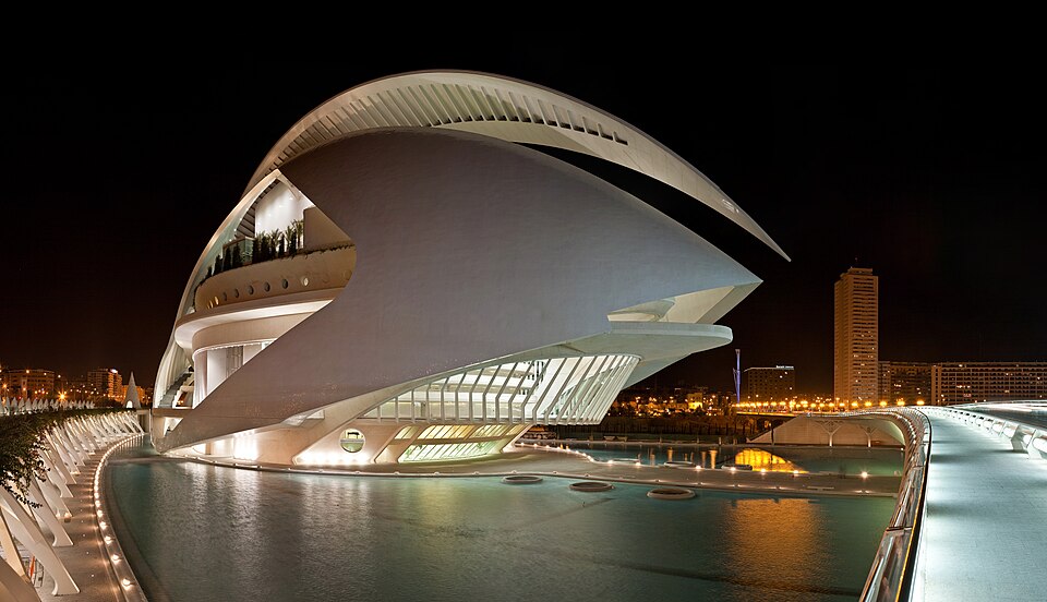 Valencia — manufacturer and distributor portals for local businesses