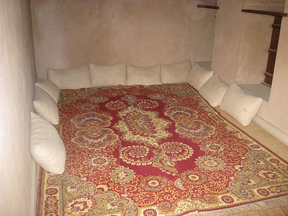Rustaq — local market for manufacturer and distributor portals