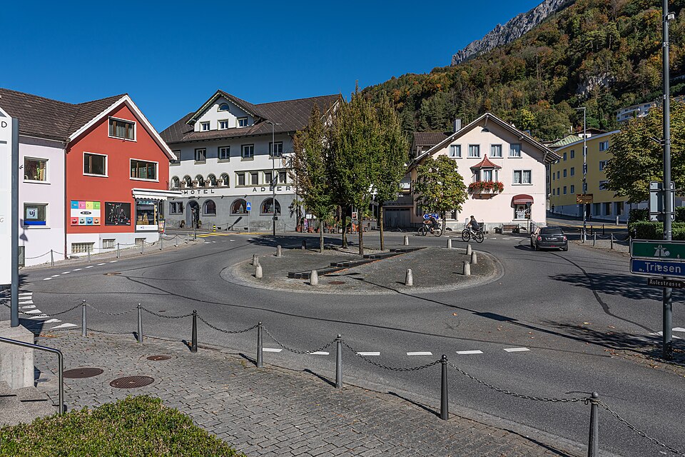 Vaduz — multi-vendor marketplaces for local businesses
