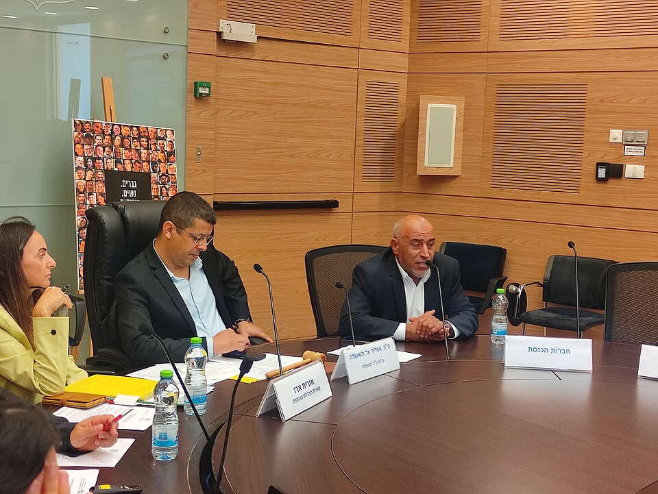 Arar — local market for manufacturer and distributor portals