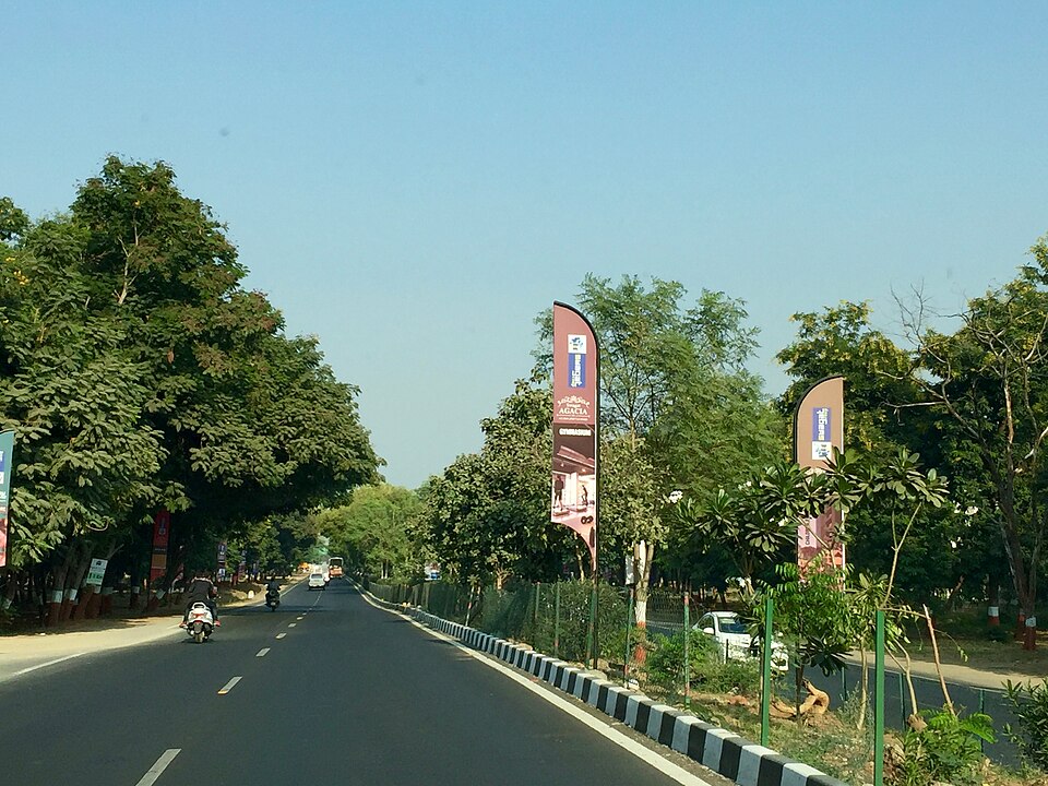 Gandhinagar — local market for subscription and membership platforms