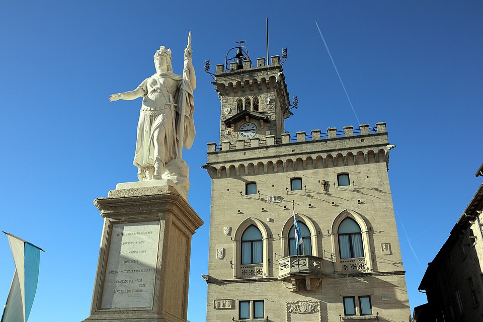 San Marino — custom e-commerce platforms for local businesses