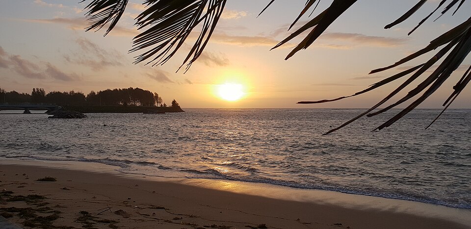 Anse aux Pins — local market for online stores