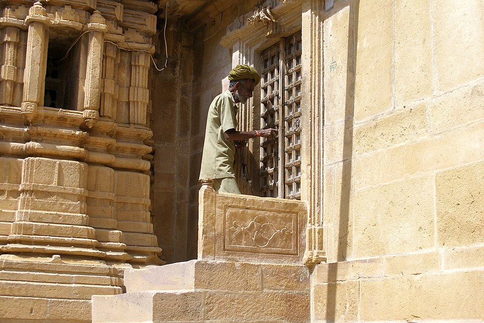 Jaisalmer — local market for mobile commerce apps