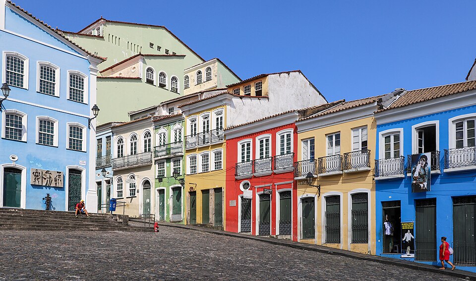 Salvador — local market for B2B and wholesale portals