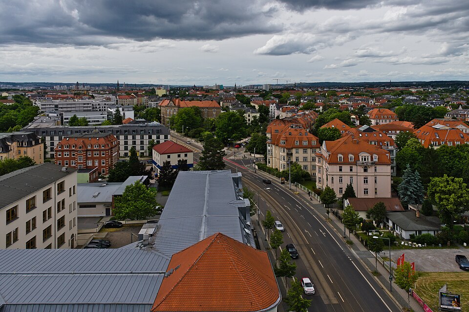 Dresden — local market for mobile commerce apps