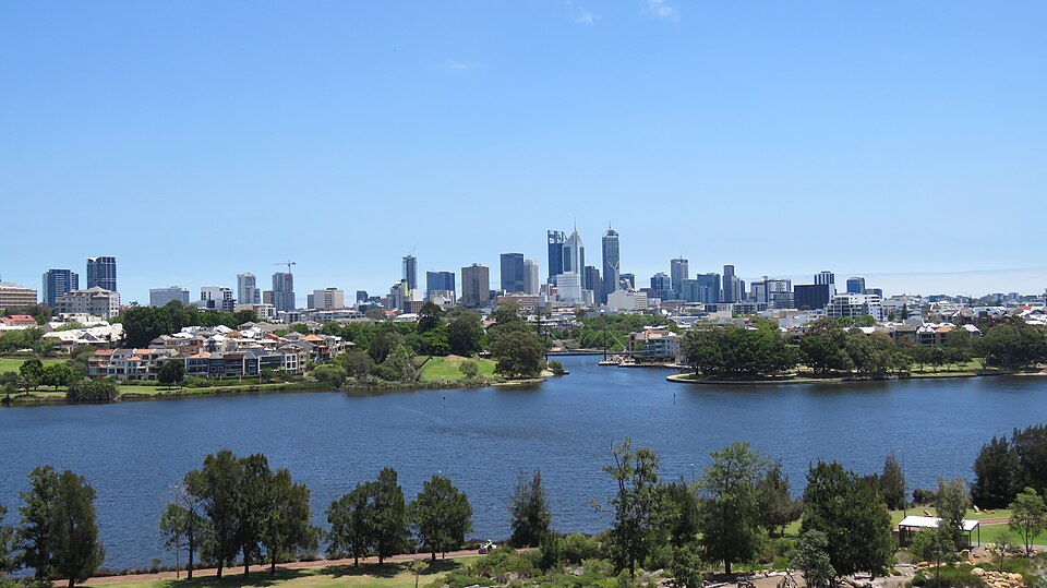 Perth — manufacturer and distributor portals for local businesses