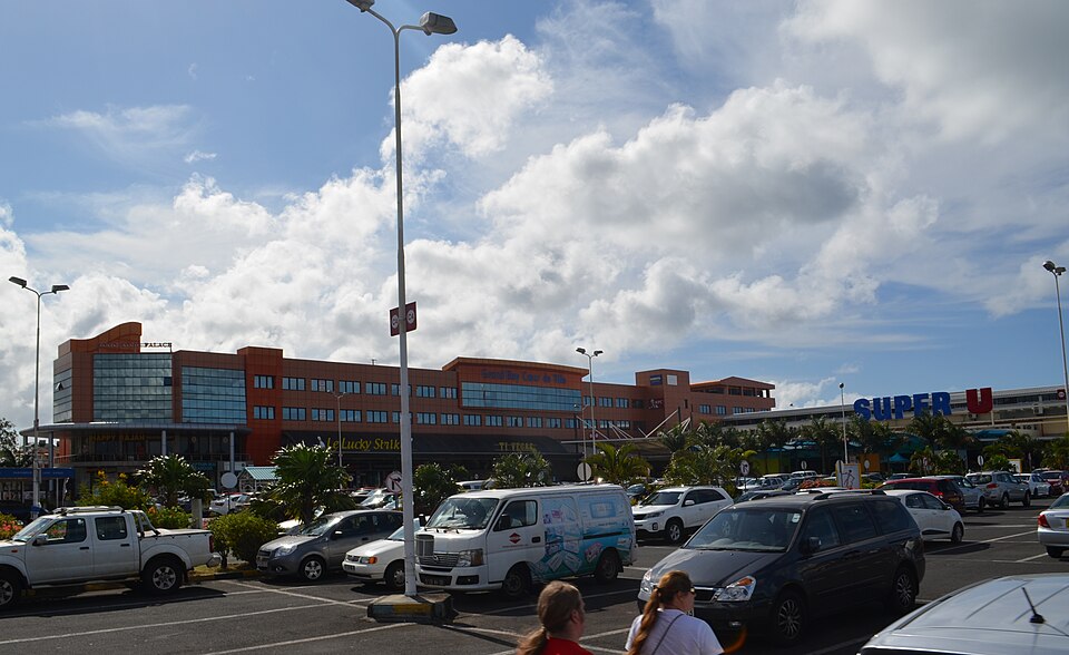 Grand Baie — local market for subscription and membership platforms