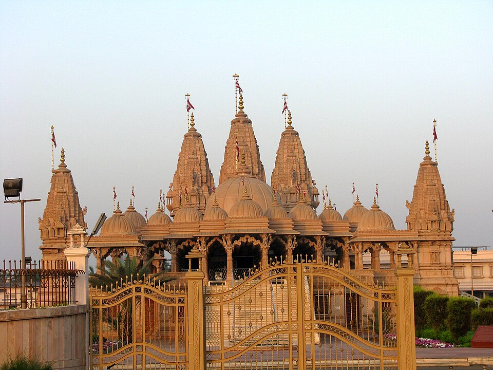 Bharuch — local market for online stores