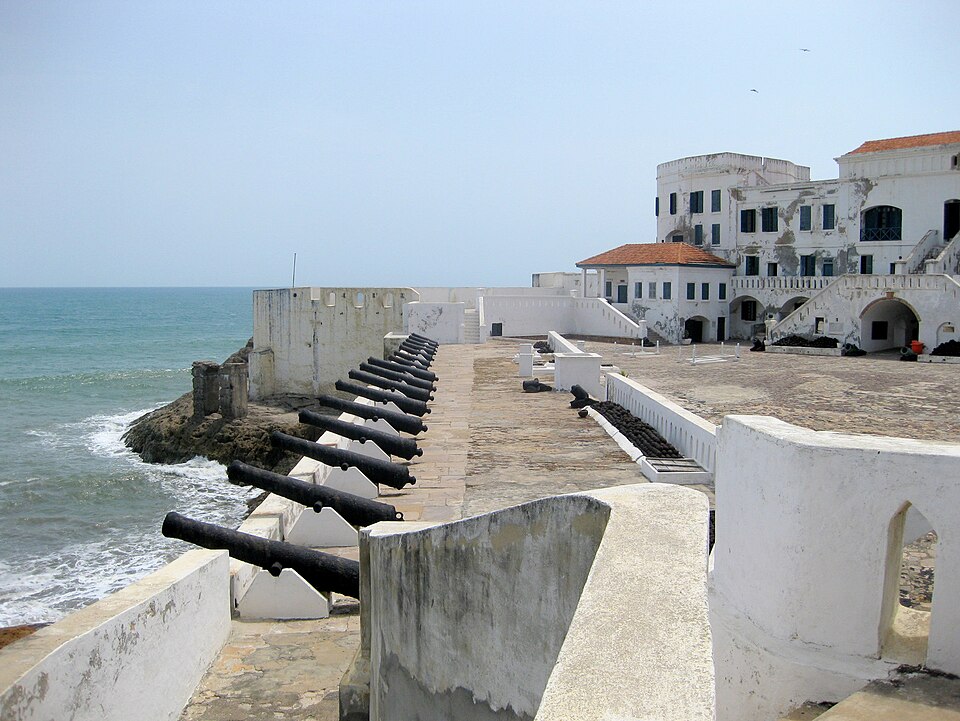 Cape Coast — local market for custom e-commerce platforms
