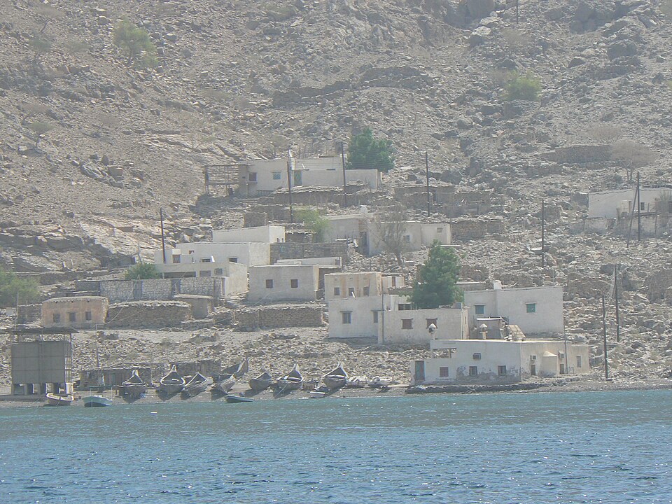 Oman — subscription and membership platforms for local businesses