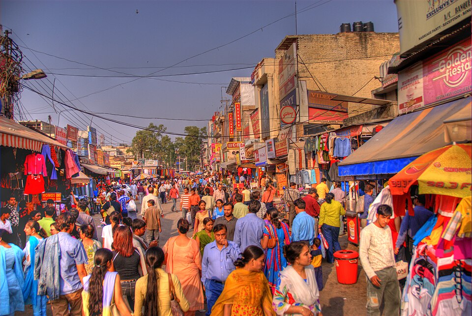 Lajpat Nagar — local market for online stores