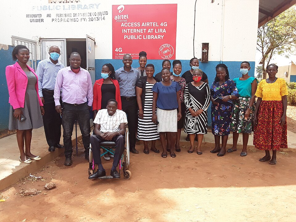 Lira — online stores for local businesses