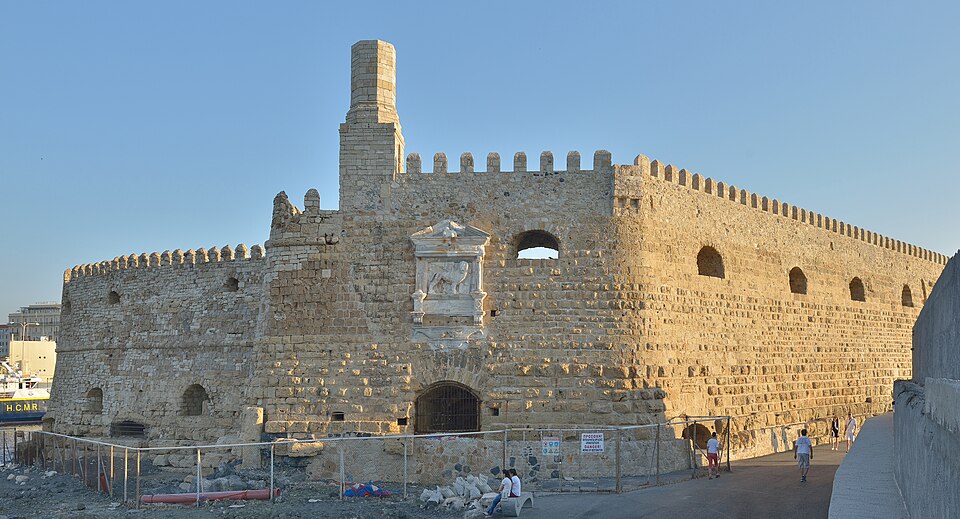 Heraklion — local market for international and multi-region stores