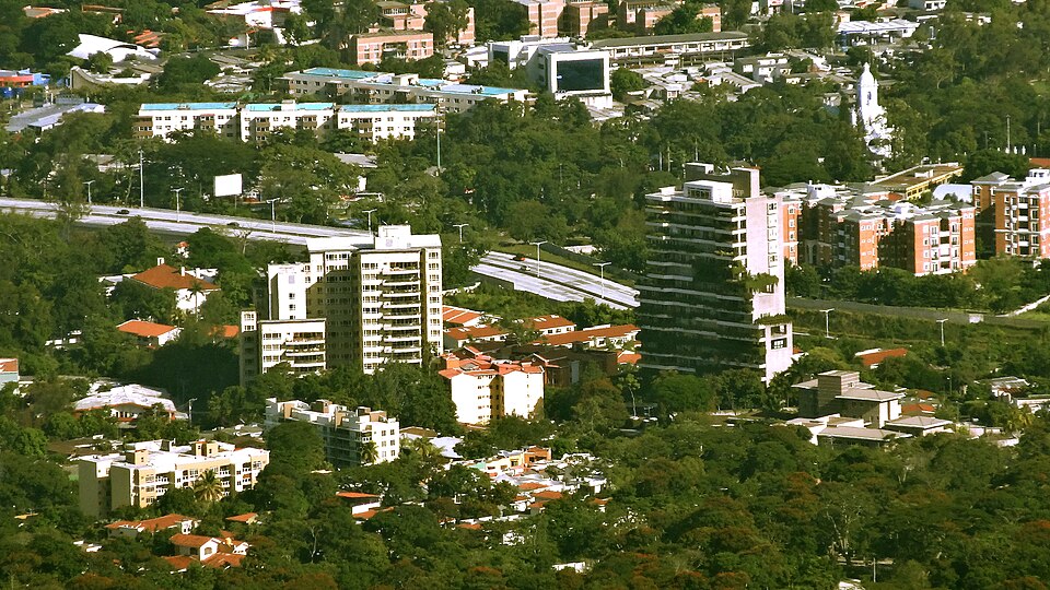 Santa Tecla — service booking platforms for local businesses