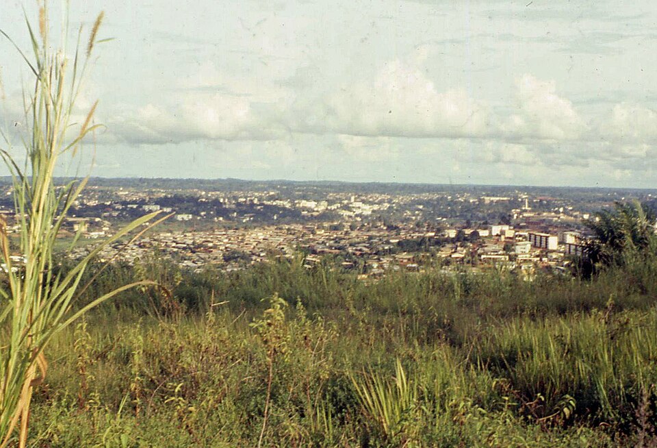 Yaoundé — subscription and membership platforms for local businesses