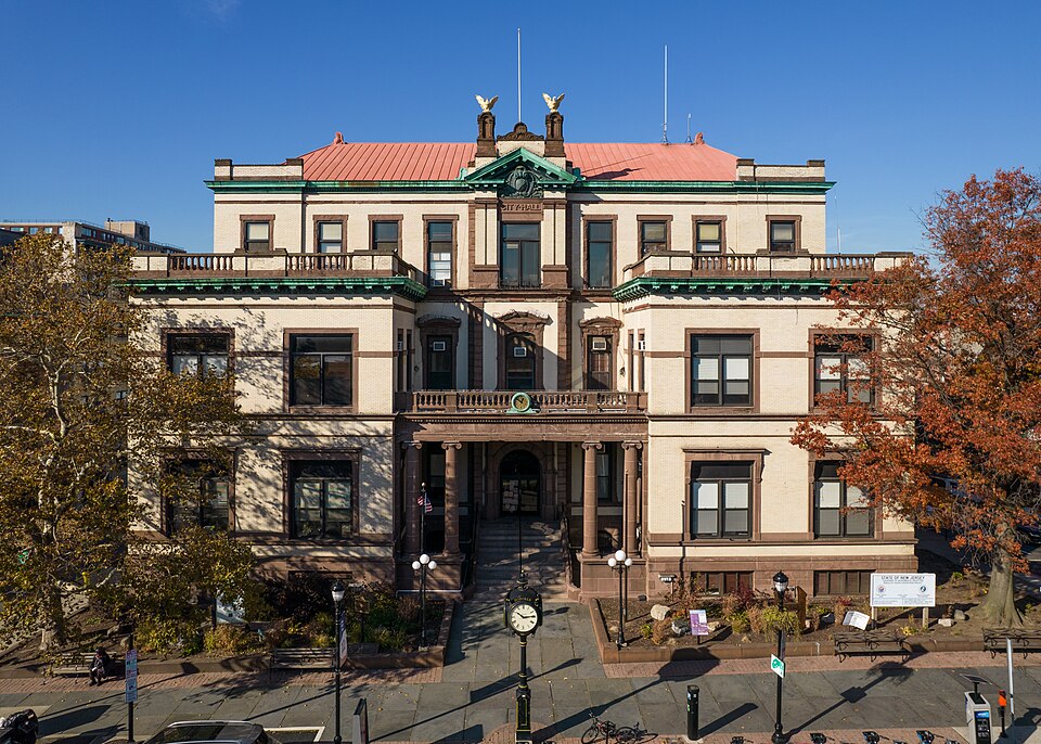 Hoboken — local market for service booking platforms