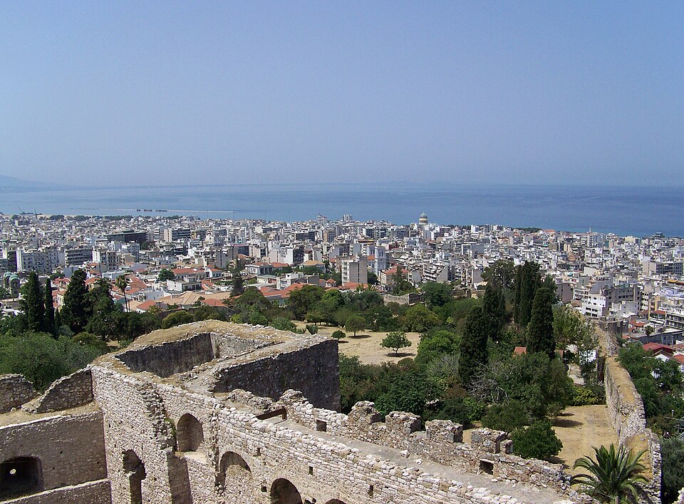 Patras — local market for online stores