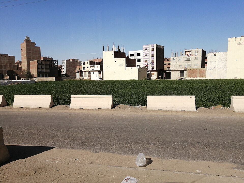 Giza — international and multi-region stores for local businesses