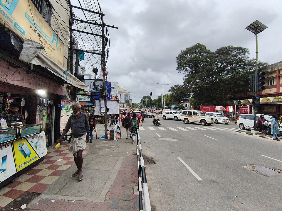 Thiruvananthapuram — local market for mobile commerce apps