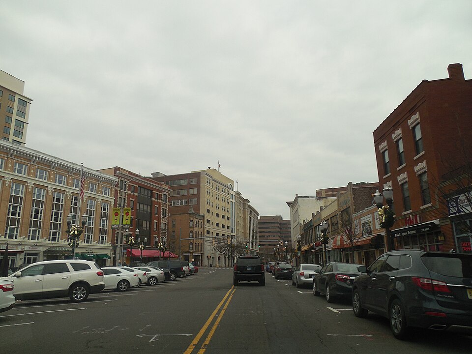 Stamford — local market for mobile commerce apps