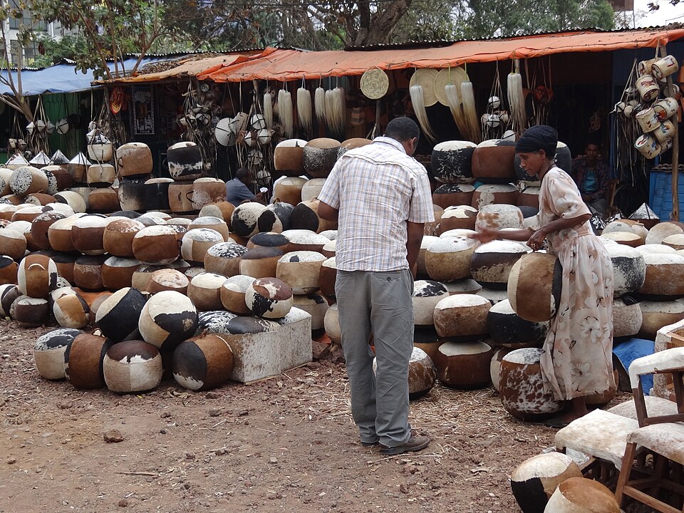 Bahir Dar — local market for custom e-commerce platforms
