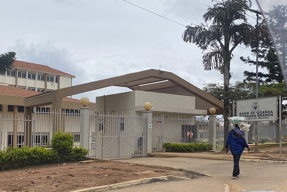 Mbarara — local market for custom e-commerce platforms