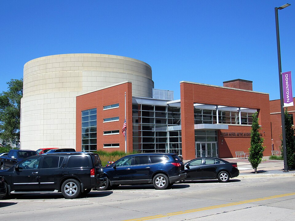 Cedar Rapids — local market for service booking platforms