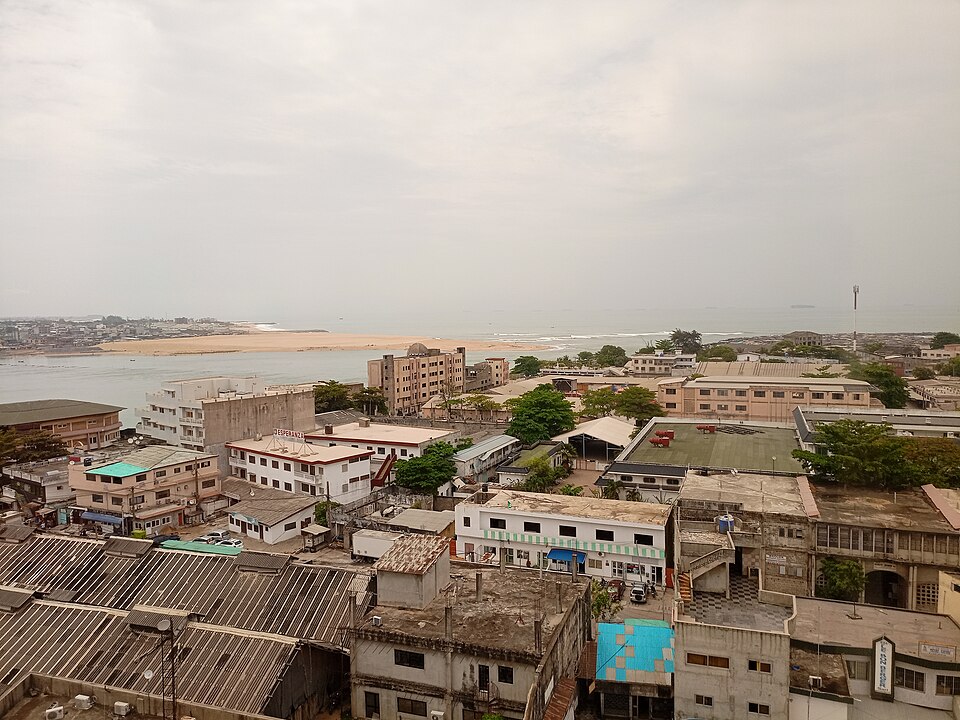 Cotonou — B2B and wholesale portals for local businesses