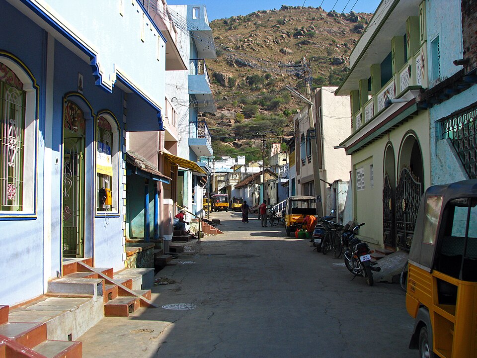 Vellore — local market for manufacturer and distributor portals
