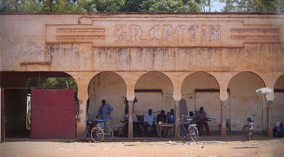 Moundou — local market for B2B and wholesale portals