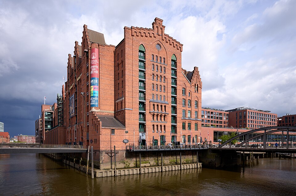 Hamburg — local market for subscription and membership platforms