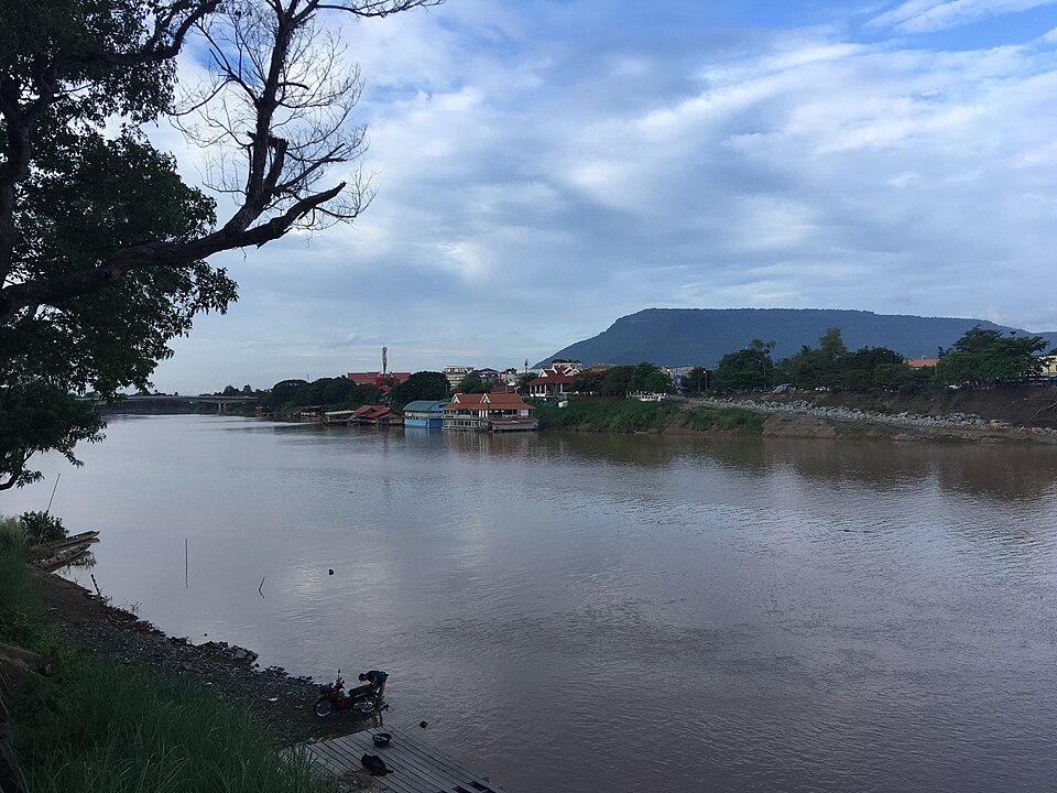 Pakse — multi-vendor marketplaces for local businesses