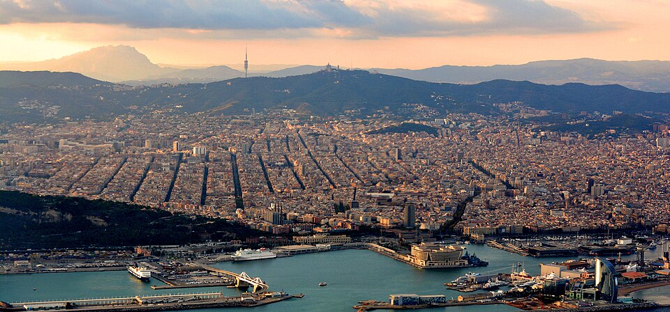 Barcelona — local market for online stores