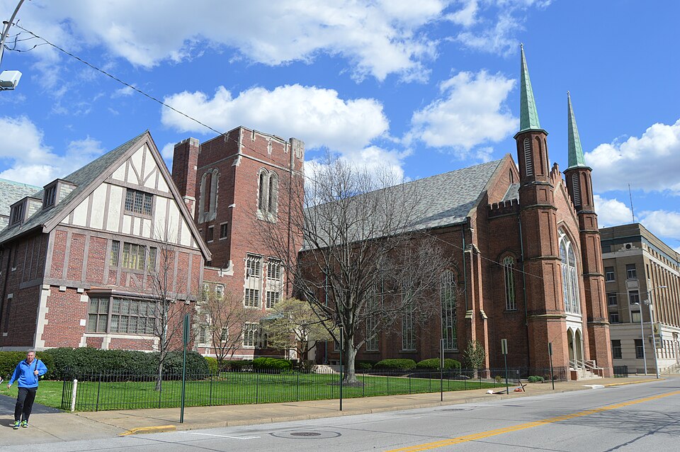 Evansville — multi-vendor marketplaces for local businesses