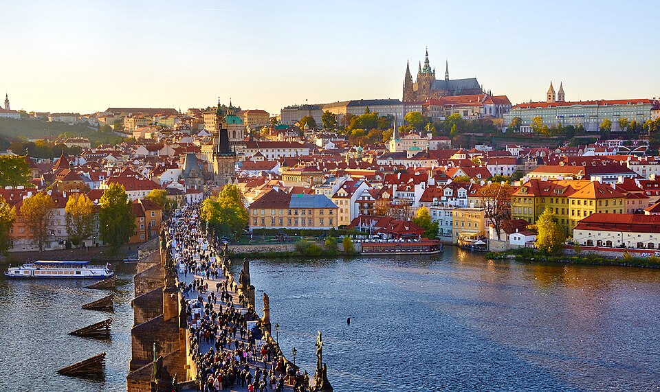 Prague — local market for online stores