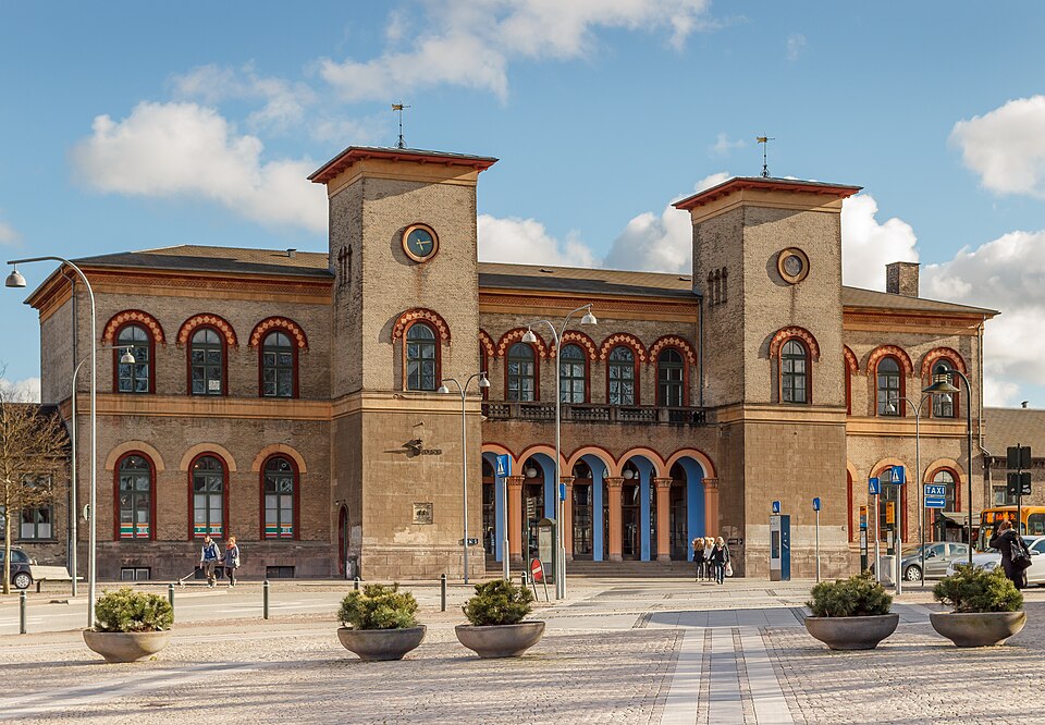 Roskilde — local market for manufacturer and distributor portals
