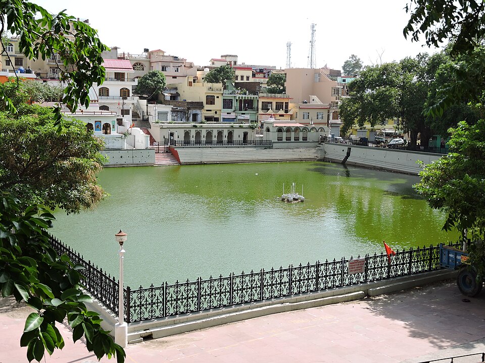 Nahan — local market for manufacturer and distributor portals